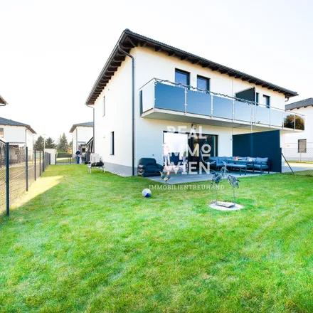 Buy this 6 bed apartment on Gemeinde Wöllersdorf-Steinabrückl