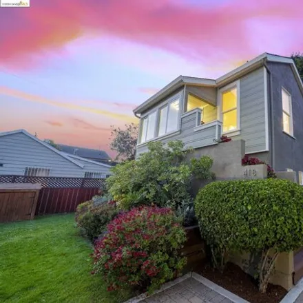 Buy this 3 bed house on 418 48th St in Oakland, California