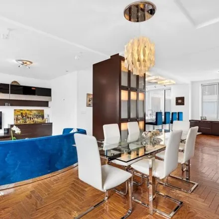 Buy this 3 bed condo on 200 Riverside Boulevard in New York, NY 10069