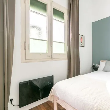 Rent this 2 bed room on Carrer Gran de Gràcia in 243, 08012 Barcelona