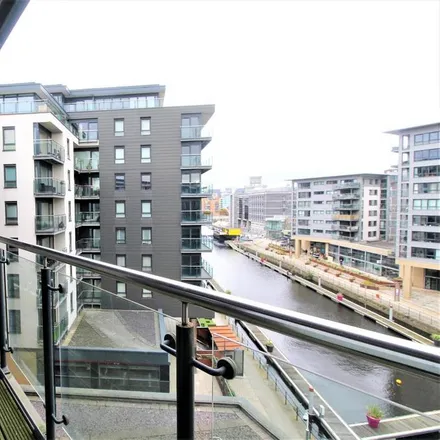 Image 8 - Sky 3, Armouries Drive, Leeds, LS10 1QG, United Kingdom - Apartment for rent