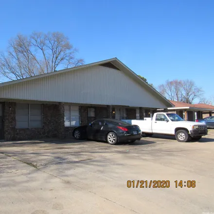 Rent this 2 bed duplex on 597 4th Avenue in Conway, AR 72032