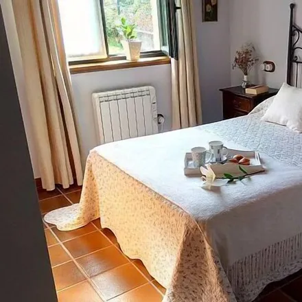 Rent this 4 bed townhouse on Cabana de Bergantiños in Galicia, Spain