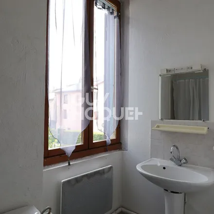 Rent this 1 bed apartment on 219 Rue de la république in 73000 Chambéry, France