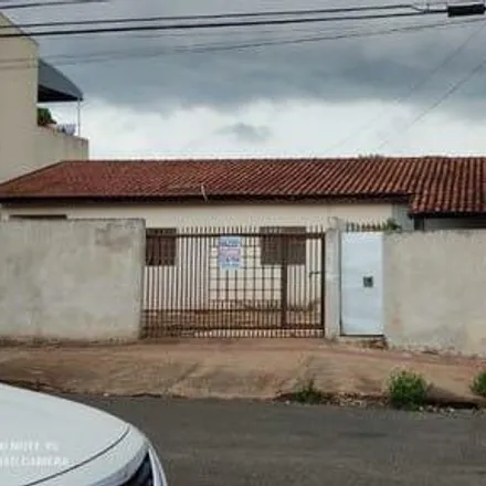 Image 2 - Rua São Cristóvão, Ouro Verde, Londrina - PR, 86073-170, Brazil - House for sale