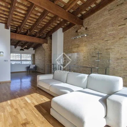 Rent this 3 bed apartment on Hernán Cortés - Ciril Amorós in Carrer d'Hernán Cortés, 46004 Valencia