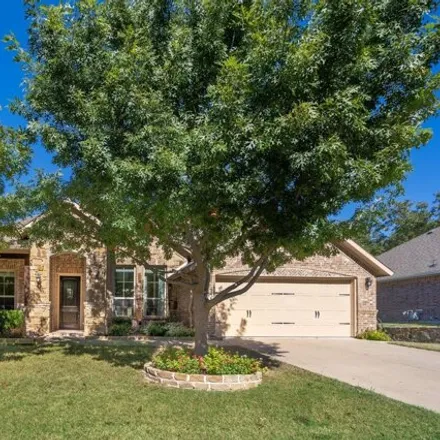 Buy this 4 bed house on 7647 Lindsey Drive in Dalrock, Rowlett