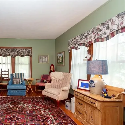 Image 7 - 15 Oak Street, Geneseo, Village of Geneseo, NY 14454, USA - House for sale