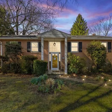 Buy this 5 bed house on 3826 Skyview Lane in Mantua, Fairfax County