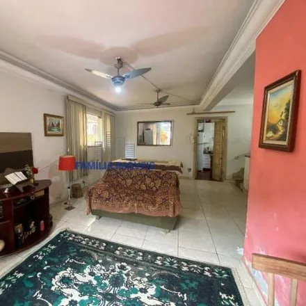Buy this 4 bed house on Rua Doutor Manoel Vitorino in Gonzaga, Santos - SP