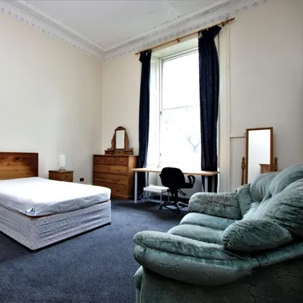 Image 1 - 2 West Maitland Street, City of Edinburgh, EH3 8HP, United Kingdom - Apartment for rent