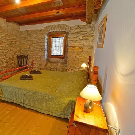 Image 3 - Svetvinčenat, Istria County, Croatia - House for rent
