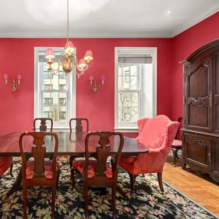 Image 5 - 315 East 52nd Street, New York, NY 10022, USA - Townhouse for sale