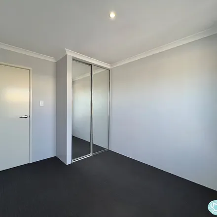 Image 2 - Benger Way, Baldivis WA 6171, Australia - Apartment for rent