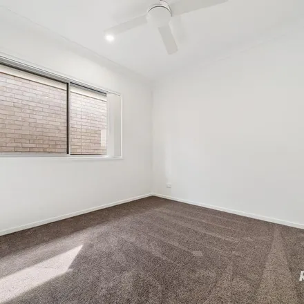 Image 9 - Collingwood Drive, Collingwood Park QLD 4301, Australia - Apartment for rent