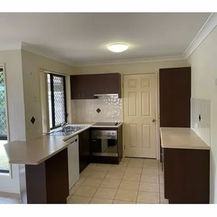 Rent this 4 bed apartment on Schafer Court in Edens Landing QLD 4205, Australia