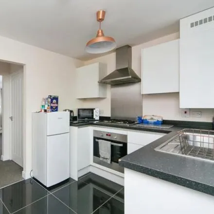 Image 5 - Pentre Uchaf, Bryn y Môr, Old Colwyn, LL29 8UQ, United Kingdom - Townhouse for sale