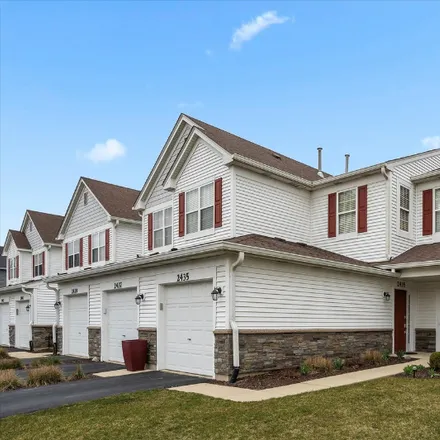 Rent this 2 bed townhouse on 2437 Oneida Lane