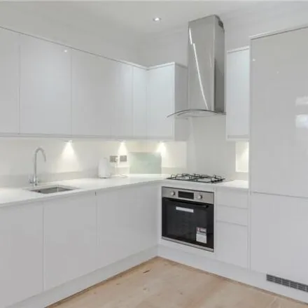 Image 7 - Priory Road, London, London, N8 - Apartment for sale