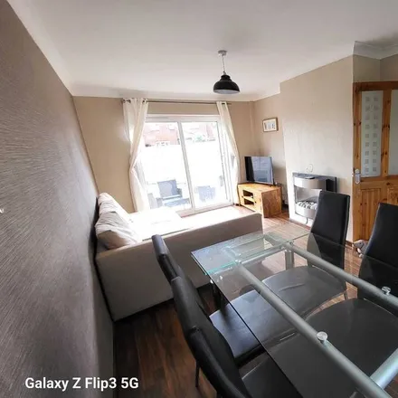 Rent this 2 bed house on Kirklees in WF17 9DL, United Kingdom