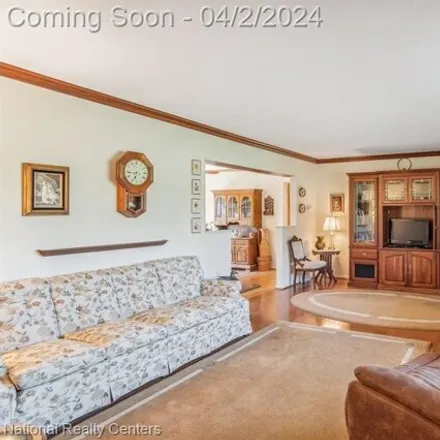 Image 7 - Joy Road, Superior Charter Township, MI 48170, USA - House for sale