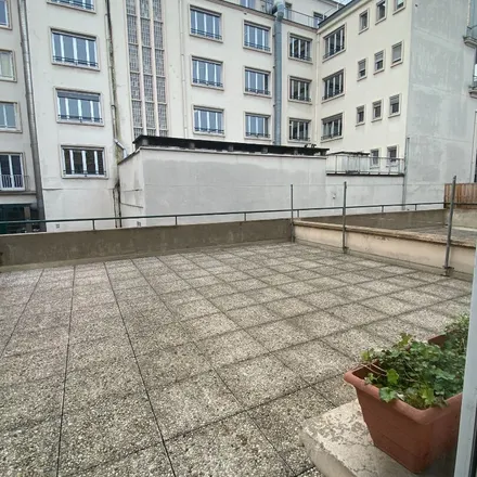 Rent this 2 bed apartment on Lycée général Pierre Corneille in 4 Rue de Maulévrier, 76000 Rouen