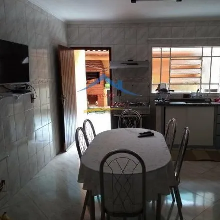 Buy this 3 bed house on Rua Batávia in Jardim Santo Alberto, Santo André - SP