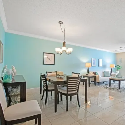 Image 1 - Lakeshore Drive, North Palm Beach, FL 33408, USA - Condo for sale