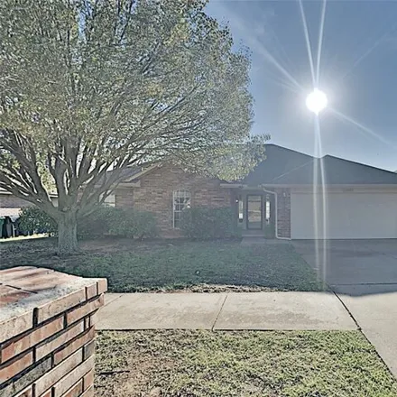 Image 1 - 13914 North Walker Avenue, Oklahoma City, OK 73013, USA - House for rent