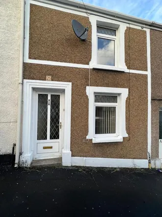 Rent this 2 bed townhouse on Crown Street in Morriston, SA6 8BD