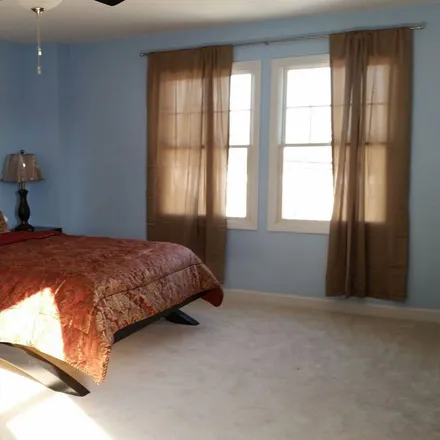 Rent this 5 bed house on Belmar in NJ, 07715