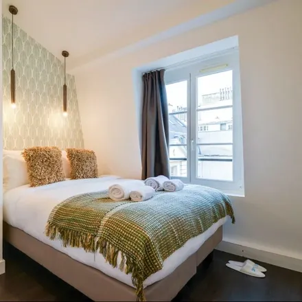 Rent this 5 bed apartment on 7 Rue Monsigny in 75002 Paris, France