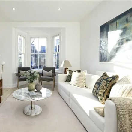 Image 2 - 26 Mary Place, London, W11 4PL, United Kingdom - Townhouse for sale