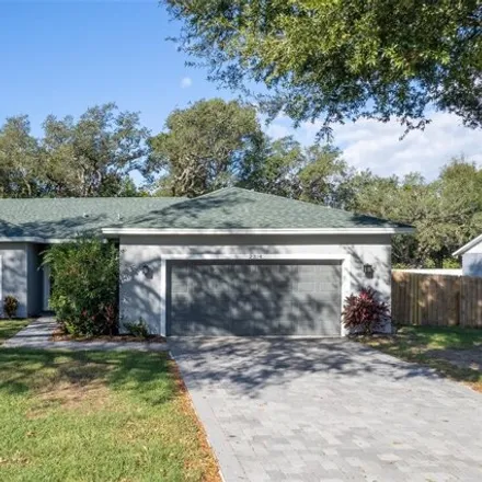 Buy this 4 bed house on 2318 Pennsylvania Avenue in Seminole County, FL 32765