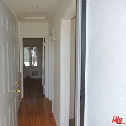 Image 3 - 1189 North Genesee Avenue, West Hollywood, CA 90046, USA - Condo for rent