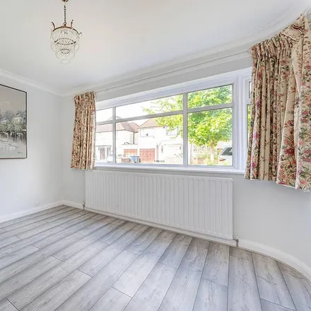 Rent this 3 bed house on Corringway in London, W5 3AB
