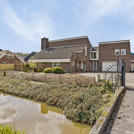 Rent this 5 bed apartment on Ingenieur Leemansstraat 27 in 2912 CD Nieuwerkerk aan den IJssel, Netherlands