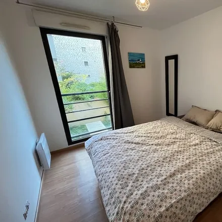 Rent this 2 bed apartment on Saint-Denis in Seine-Saint-Denis, France