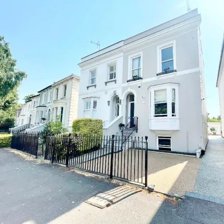 Image 2 - 16 College Road, Cheltenham, GL53 7HX, United Kingdom - Apartment for rent