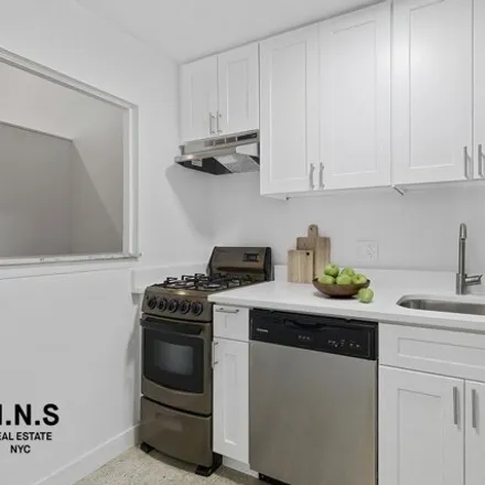 Image 3 - 123 East 54th Street, New York, NY 10022, USA - House for rent