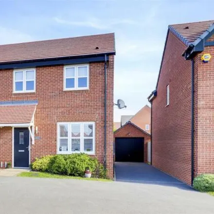 Buy this 3 bed duplex on Rose Way in West Bridgford, NG12 4HX