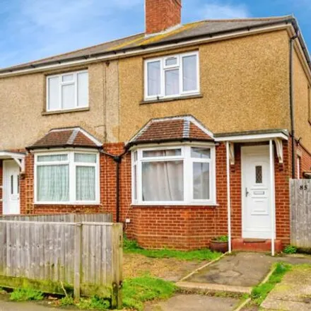 Buy this 3 bed duplex on 63 Warren Crescent in Southampton, SO16 6BZ