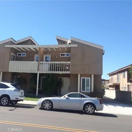 Rent this 3 bed apartment on 16961 Green Lane in Huntington Beach, CA 92649