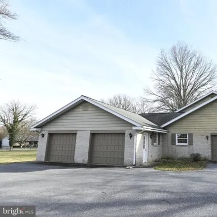 Image 4 - 789 Barrwick Lane, East Hempfield Township, PA 17603, USA - House for sale