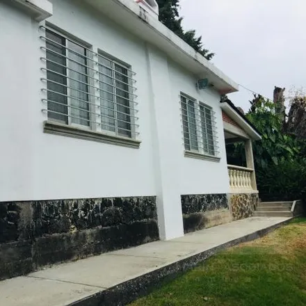 Rent this 2 bed house on Ernesto Borciega in Buena Vista, 62130 Chamilpa