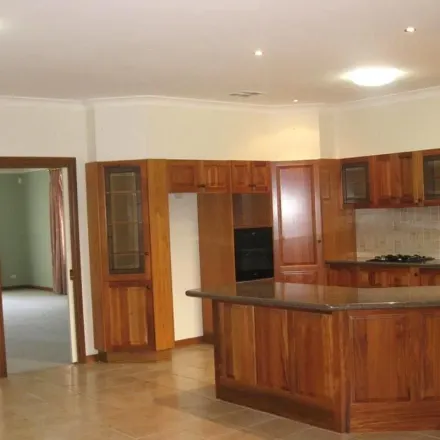 Image 2 - 2 Kerilee Court, Bella Vista NSW 2153, Australia - Apartment for rent