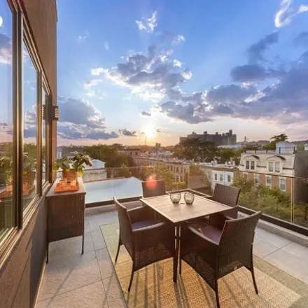 Image 4 - 318 Lincoln Road, New York, NY 11225, USA - Condo for sale