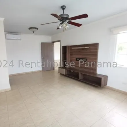 Rent this 4 bed house on Avenida Paseo del Mar in Costa del Este, Juan Díaz