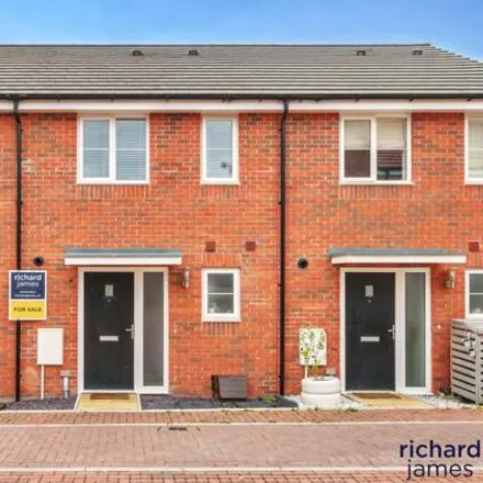 Rent this 2 bed townhouse on 31 Homeleaze in Swindon, SN1 4BT