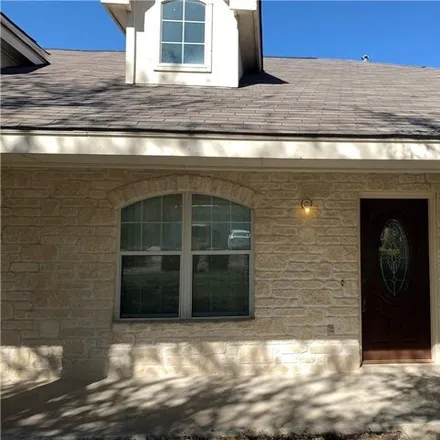 Image 3 - 3028 Pine Valley Drive, New Braunfels, TX 78130, USA - House for sale